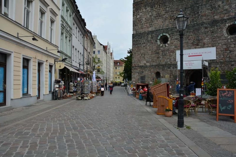 Berlin: Historic Center Walking Tour with a Real Berliner - Key highlights worth your attention