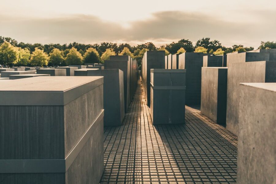 Berlin Historical Highlights Walking Tour - Key highlights you will actually feel