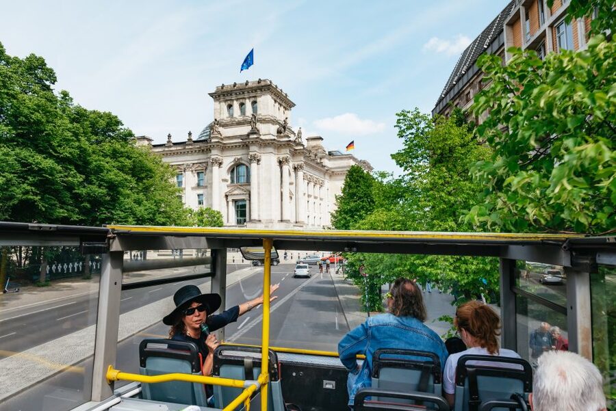 Berlin: Hop-on Hop-off Bus Tour with Live Commentary - Tiergarten, Bellevue Palace, and the calmer end of the loop