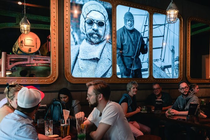 Berlin Icebar Experience Including 3 drinks - A Berlin Night That Starts in a Warm Bar, Ends in the Cold