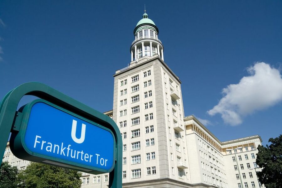 Berlin: Karl-Marx-Allee 2-Hour Tour - What Makes the Guiding Style Work