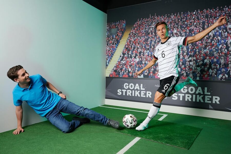 Berlin: Madame Tussauds Admission Ticket - Interactive Stops: IQ Test, Fashion Zone, and Getting on Stage