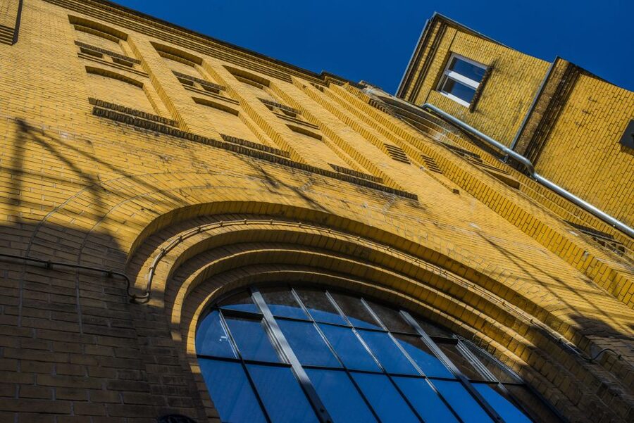 Berlin: Mampe Schnapps Brewery Tour and Tasting (IN ENGLISH) - Small accessibility note you should read before you go