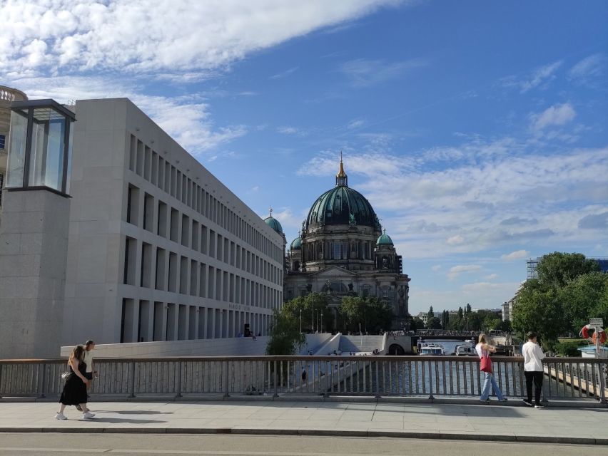 Berlin: Museum Island Guided Walking Tour - Price and value: what $43 buys you on this route