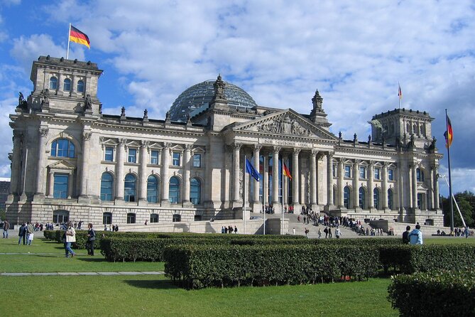 Berlin Private Custom 3-Hour Tour by Car - Potsdamer Platz: from no-man’s land to a busy intersection