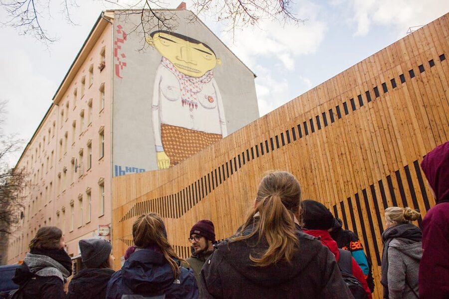 Berlin: Private Kreuzberg Street Art Walking Tour - U Schlesisches Tor Meeting Point: Fast Start, Good Transit Base