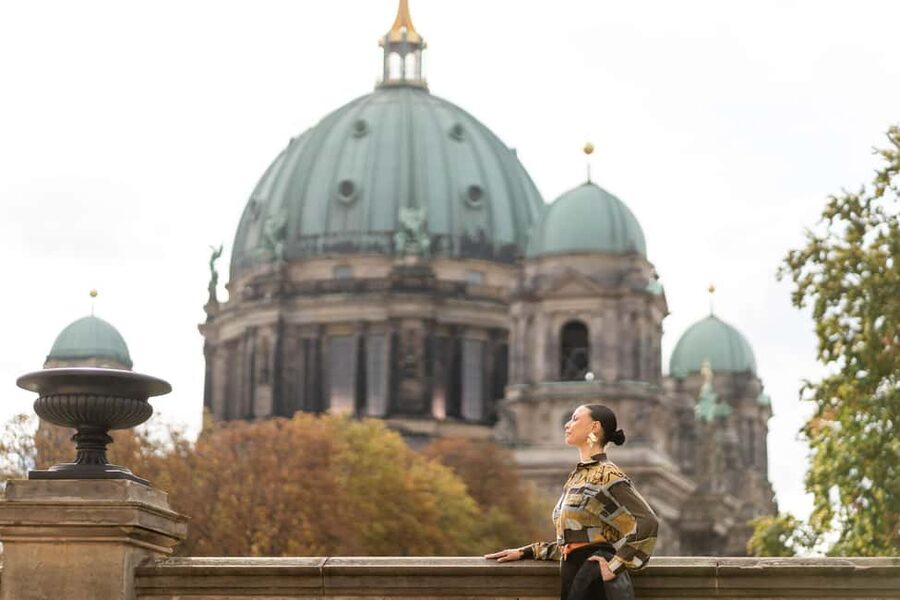 Berlin: Private Photo Session with Professional Photographer - Why This Private Berlin Photo Session Works Better Than DIY Photos
