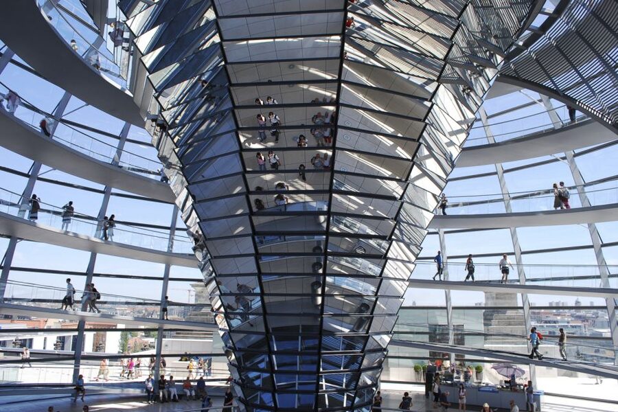 Berlin: Private Reichstag and Glass Dome Tour - Price and value: why $288 per group can make sense