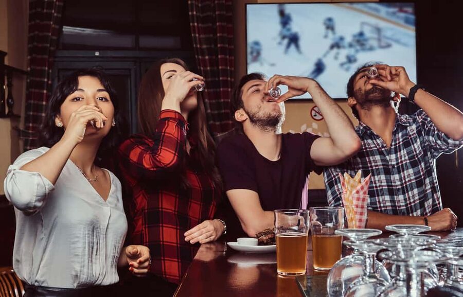 Berlin: Pub Crawl & Party with Free Shots & VIP Club Access - How the music programming changes the mood at each stop