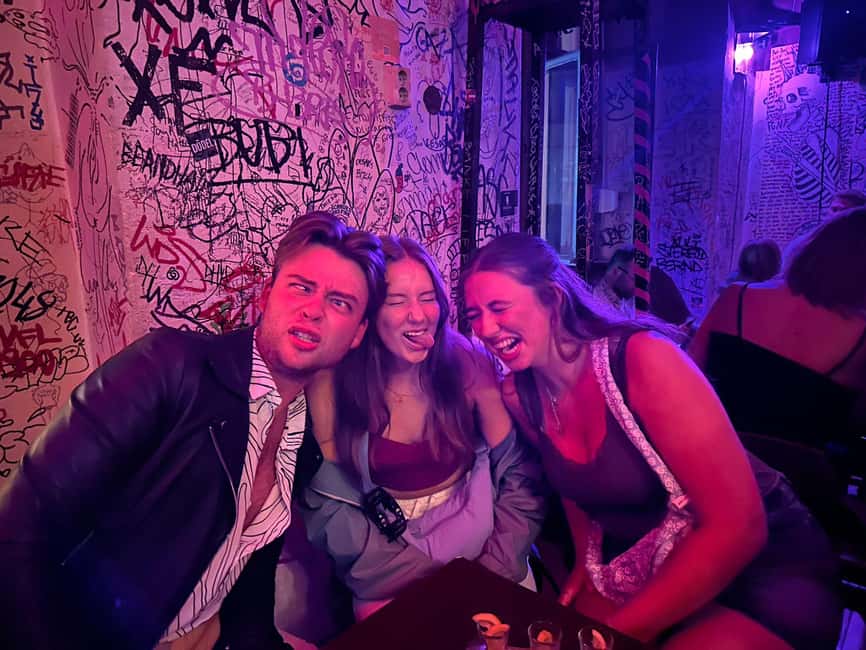 Berlin Pubcrawl: Shots, Party Games, Prices & VIP Club Entry - Berlin Pubcrawl reality check: what $25 buys you