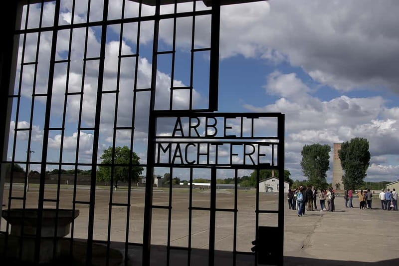 Berlin & Sachsenhausen: 5-Hour Tour "Third Reich" by VW-Bus - Adenauer’s hiding place, the Propaganda Ministry, and Göring’s air ministry link