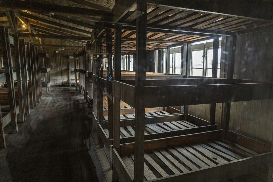 Berlin: Sachsenhausen Concentration Camp Memorial Tour - Station Z, executions, and how the site keeps its distance