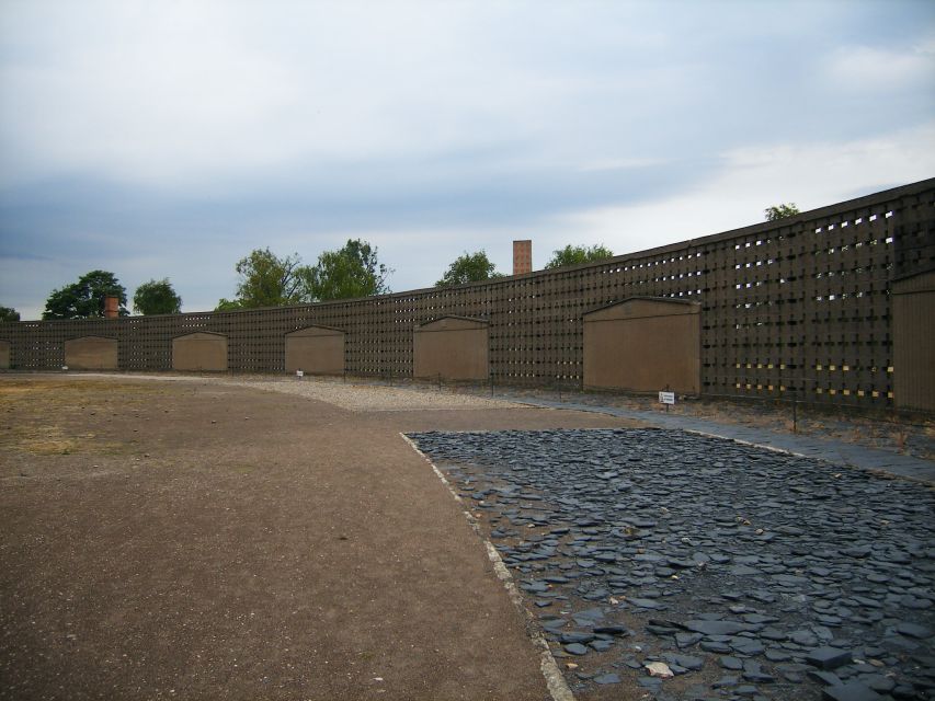 Berlin: Sachsenhausen Memorial 6-Hour Tour in Spanish - Price and whether it is good value for Sachsenhausen