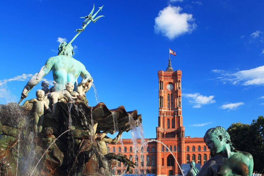 Berlin: Scenic Guided Tour by Private Car for 2, 3, 6 Hours - West Berlin in the 6-hour option: Charlottenburg Palace, Kurfürstendamm, and the Church you see forever