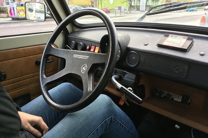 Berlin Self-Drive Trabi Tour with Guide - How the convoy drive works through central Berlin