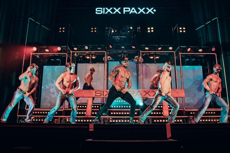 Berlin: SIXX PAXX Men´s Performing Arts Show - Who This Is For, and Who Might Want to Skip