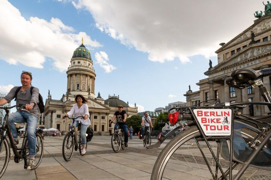 Berlin: Small Group Bike Tour Through City Center - Charité, Hauptbahnhof, and the Government Quarter’s big political statements