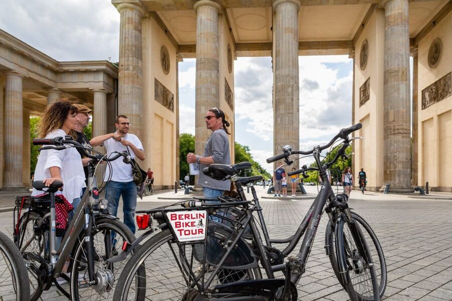 Berlin: Small Group Bike Tour Through City Center - Alexanderplatz and the TV tower zone: icons in a tight time window