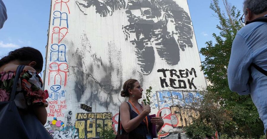 Berlin: Street Art and Alternative Tour - Price and the AB ticket you must plan for