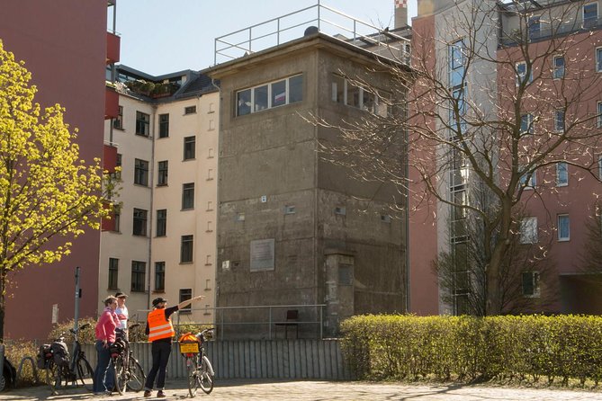Berlin Wall and Cold War Bike Tour in Small Groups - Where You Meet at KulturBrauerei, and What the Tour Provides