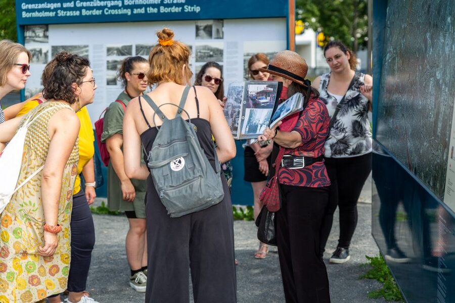 Berlin Wall: Small Group Guided Tour - Key highlights at a glance