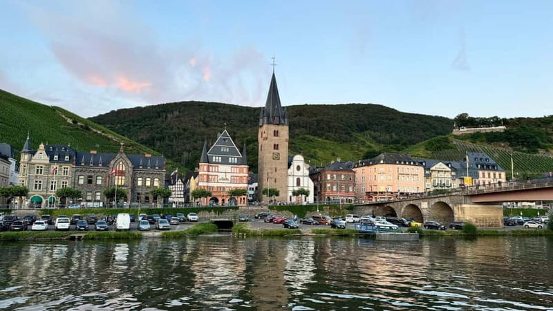 Bernkastel: 1-hour panoramic boat tour Lieser, Mülheim and back - Why This Bernkastel Boat Tour Feels Like a Shortcut to the Best Views