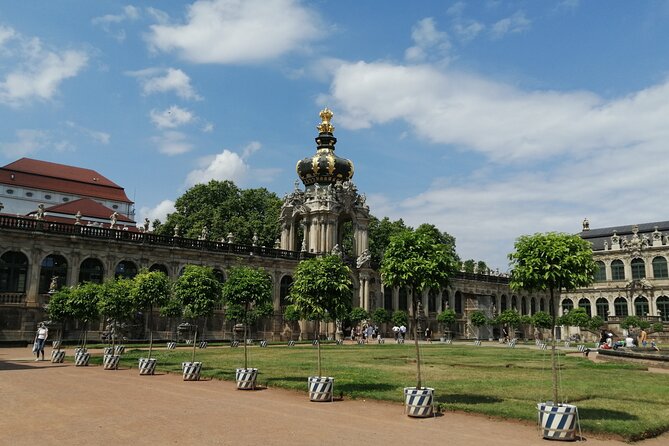 Bicycle tour of Dresden - Starting at Königsbrücker Str. 4A, 11:00 am, and Staying Together