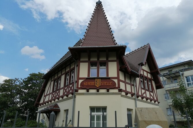 Bicycle tour of Dresden - Stop 5: Elbufer, River Views and Wide Meadows for a Mental Reset