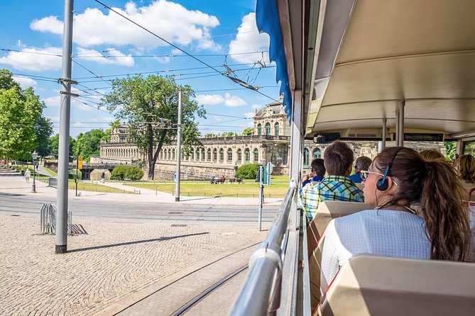 Big city tour hop on hop off 22 stops - A 22-Stop Loop That Helps You Read Dresden Fast