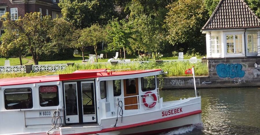 Bike tour around the Alster - Celebs, water, and nature - Key things to know before you ride