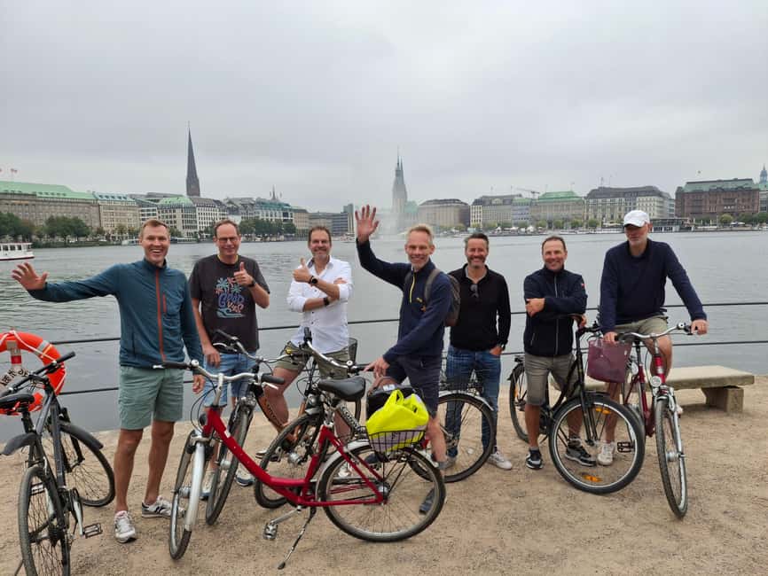 Bike tour around the Alster - Celebs, water, and nature - Entering Hamburg from the water: why this Alster route works