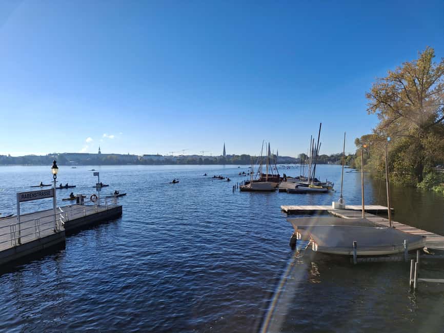Bike tour around the Alster - Celebs, water, and nature - Dammtor to Pöseldorf-Rotherbaum: consulates, parks, and the towpath vibe