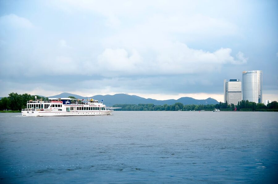 Bonn: Evening Sightseeing Cruise on the Rhine River - The Two-Hour Flow, From KD-Ticket Office Bonn to Back Again