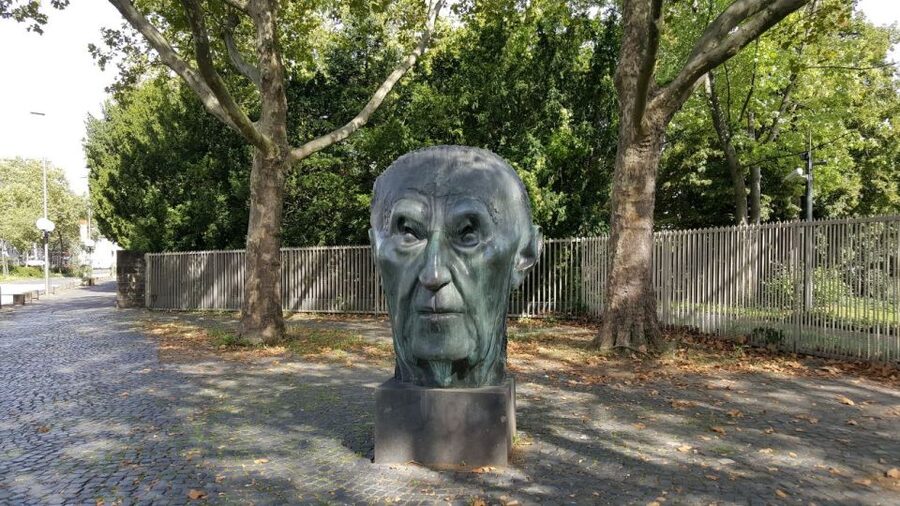 Bonn: Former Government District Private Tour - Who this tour suits best