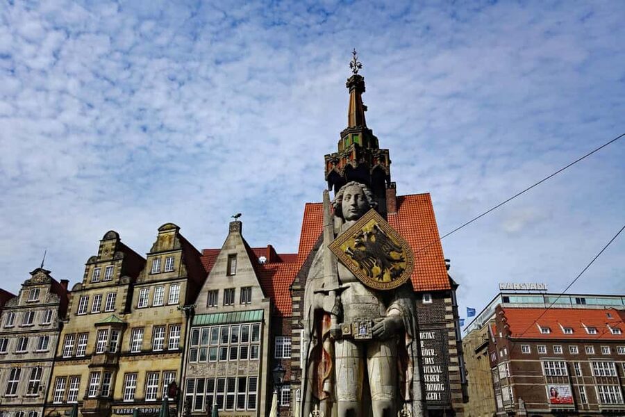 Bremen: Culinary Old Town Tour - with unique locations - Key highlights worth planning for