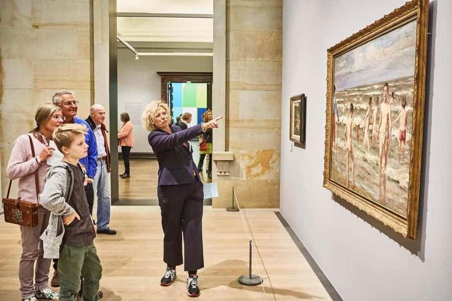 Bremen: Kunsthalle Bremen admission ticket - Pipilotti Rist’s Pixelwald Wisera: start here if you love modern art