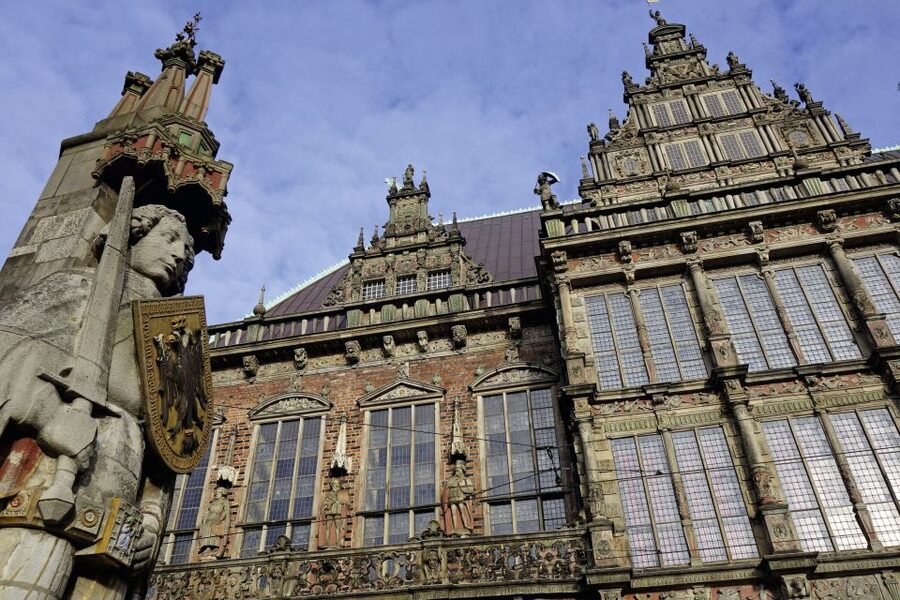 Bremen: Public Tour of the Town Hall (Tour in English) - The Golden Chamber and Its Art Nouveau Decorations