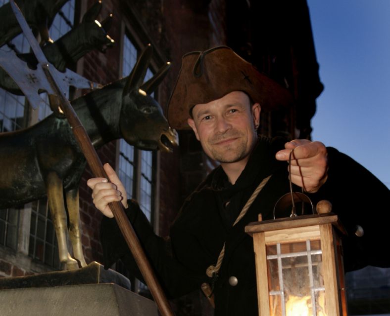 Bremen: Walking Tour in German with Night Guard - Key Things You’ll Notice on This Bremen Night Guard Tour