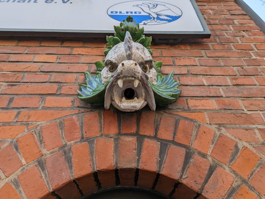 Charlottenburg: 2-Hour City Walking Tour - Klausener Kiez street life: cafés and shops as part of the history