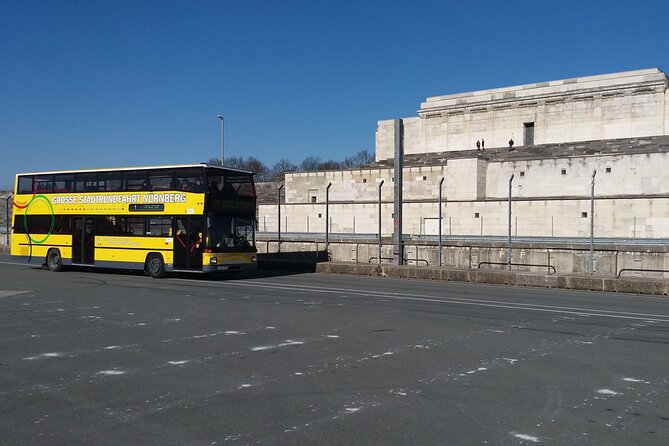 City tour of Nuremberg - Rathauspl. 10 and the Main Market Square: reset with old-town energy