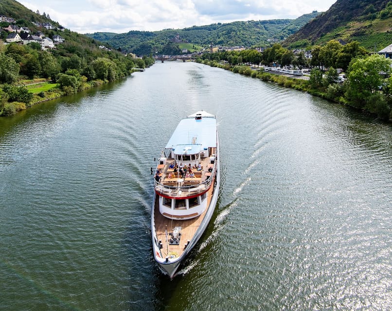 Cochem: KD Panoramic Evening Cruise on the Moselle River - The onboard DJ, wine by the glass, and how the vibe really works