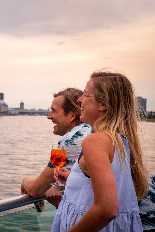 Cologne: 2-Hour Evening Cruise on the Rhine River - Why an evening Rhine cruise works in Cologne