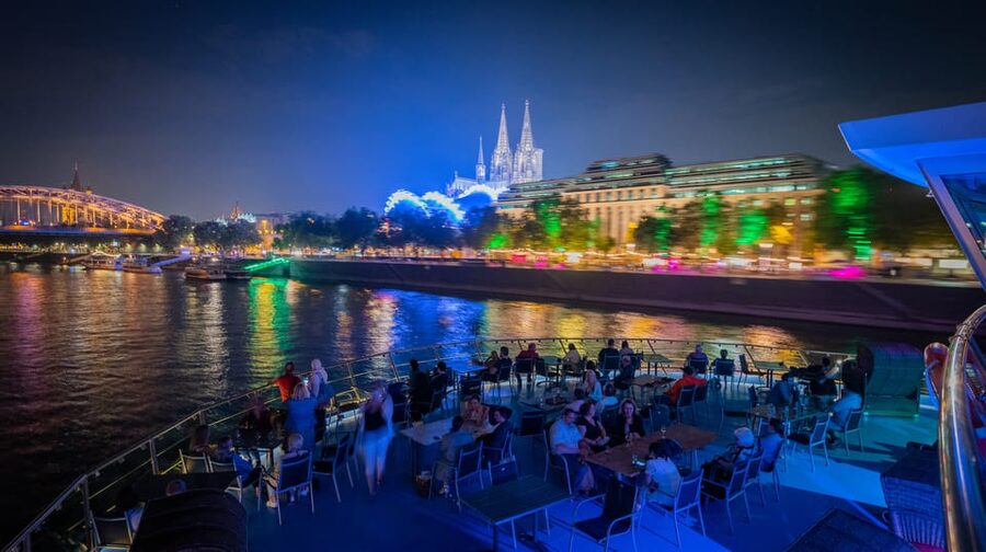 Cologne: 2-Hour Evening Cruise on the Rhine River - Meeting point and how to find your ship without stress