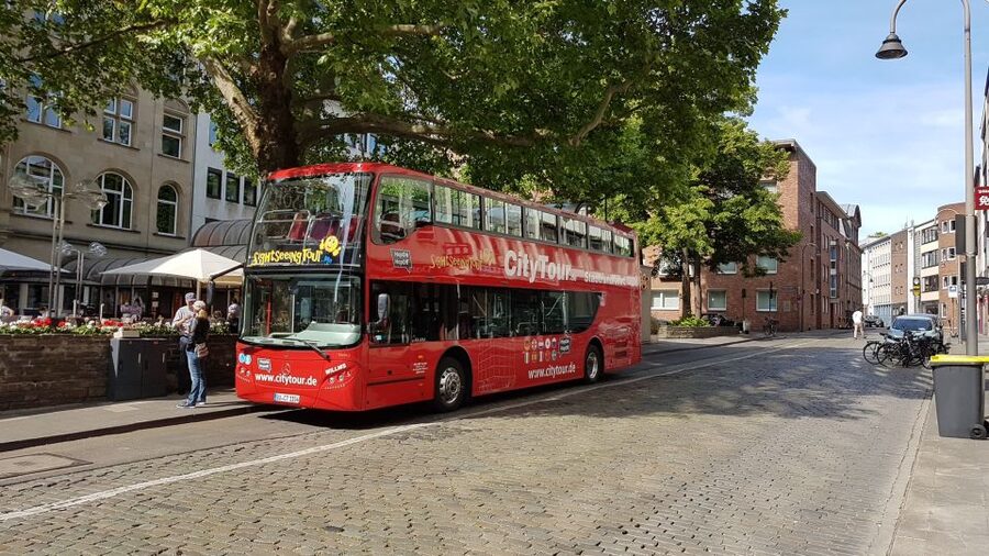 Cologne: 24h Hop-On Hop-Off Sightseeing Bus Ticket - Using the Audio Guide for Cologne History (Without Getting Overwhelmed)