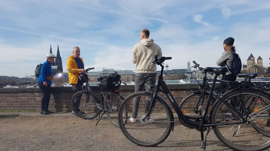 Cologne: 3-Hour Guided Bike Tour - Cathedral Area, Museum Ludwig, and Alter Markt Break Time