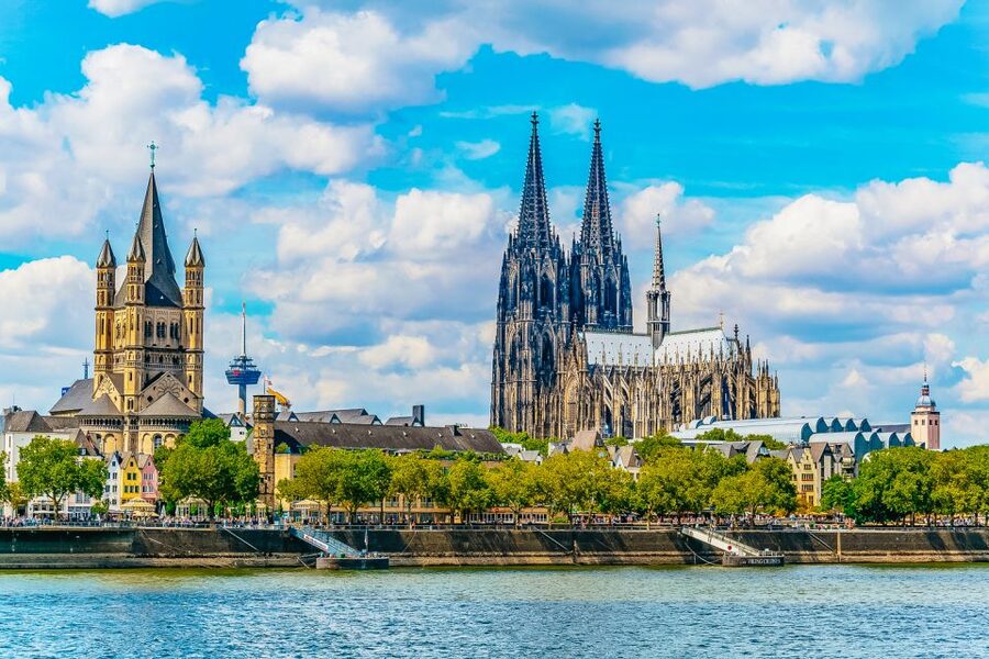 Cologne: 3-Hour Harbor Tour Cruise - Niehl container harbor: seeing Germany’s inland logistics from the deck