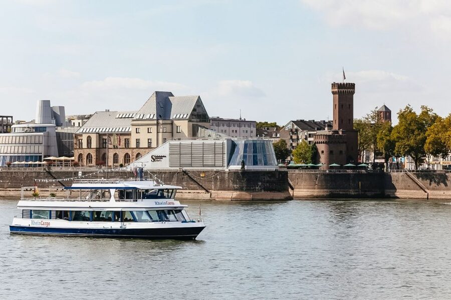 Cologne: 3-Hour Harbor Tour Cruise - Who this Cologne harbor cruise fits best