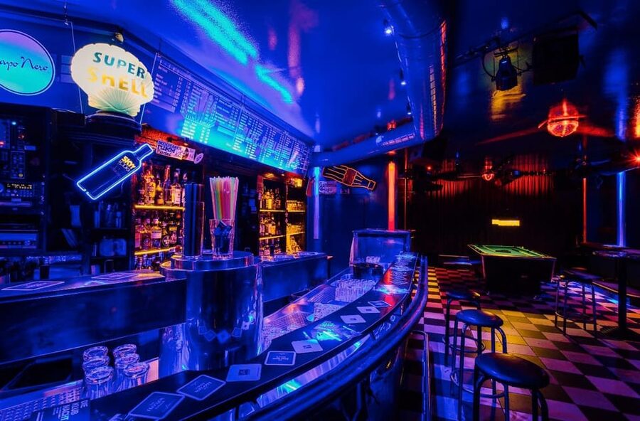 Cologne: Best Stand-up-Comedy with laugh guarantee - Nico Hoffmeister and the Hosting That Makes the Room Work