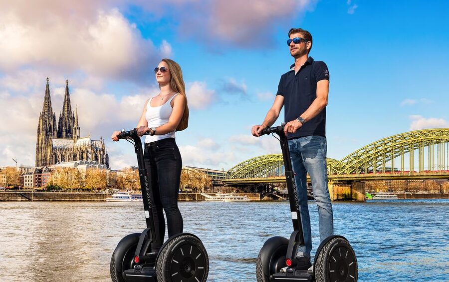 Cologne: City Highlights Segway Tour - Rhine Banks to the Chocolate Museum: Start Relaxed, Then Keep Moving