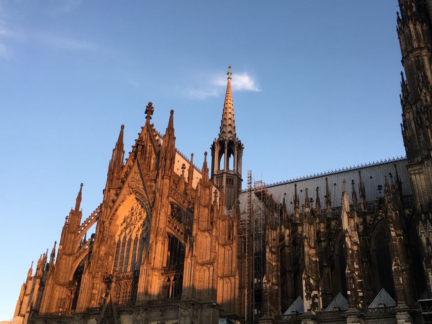 Cologne: City Highlights with Local Guide - Groß St. Martin: a stop that explains how power shows up in buildings